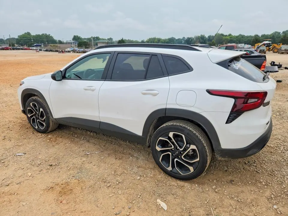2025 CHEVROLET TRAX 2RS  