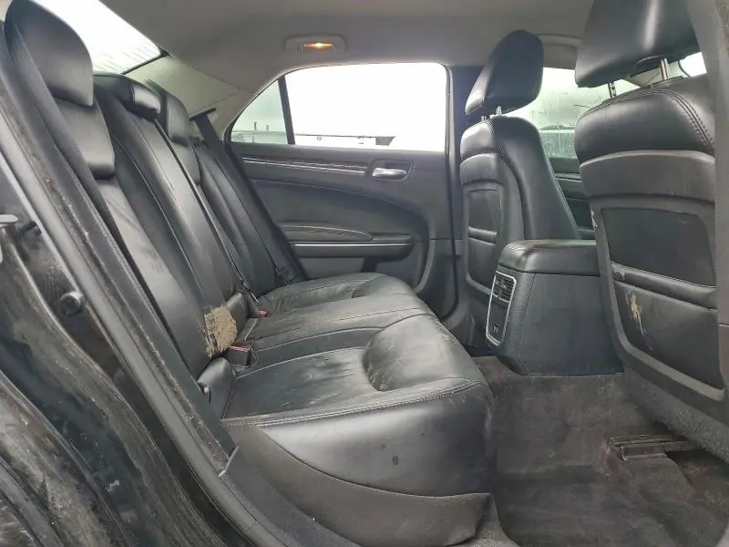 2015 CHRYSLER 300 LIMITED  