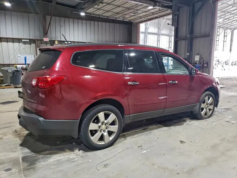 2011 CHEVROLET TRAVERSE LT  