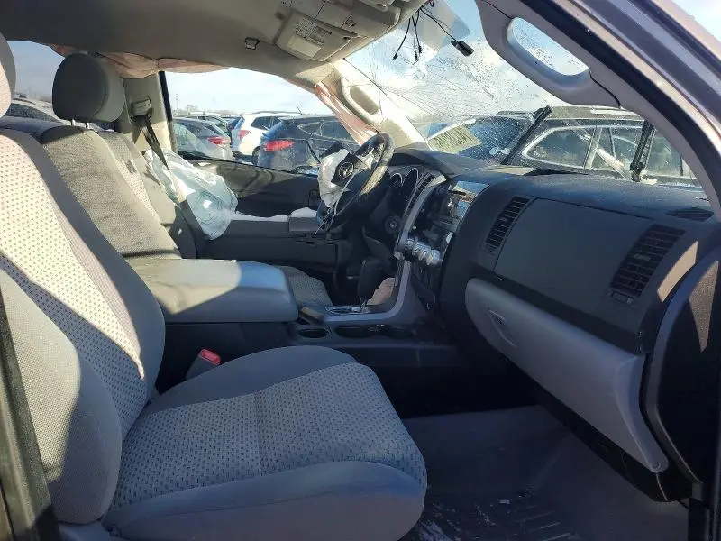 2011 TOYOTA TUNDRA CREWMAX SR5  