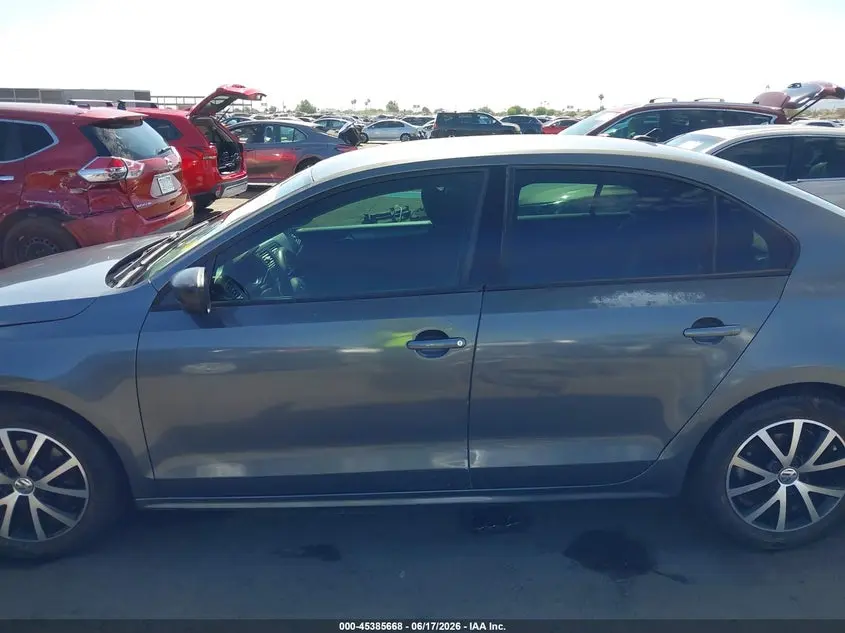 2016 VOLKSWAGEN JETTA 1.4T SE