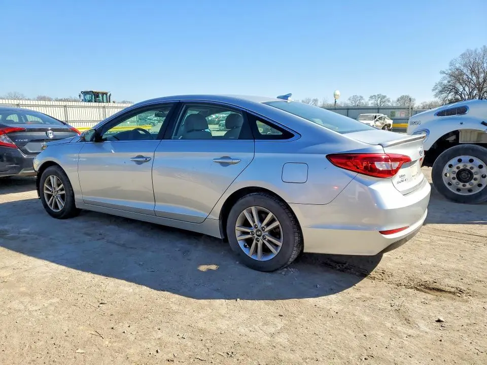 2015 HYUNDAI SONATA SE  