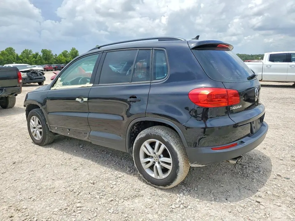 2017 VOLKSWAGEN TIGUAN S  