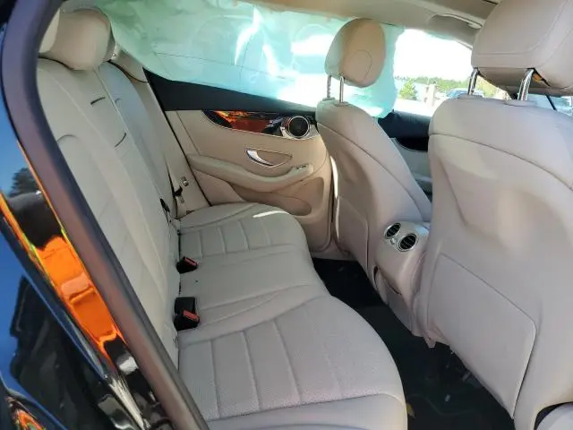 2017 MERCEDES-BENZ GLC 300  