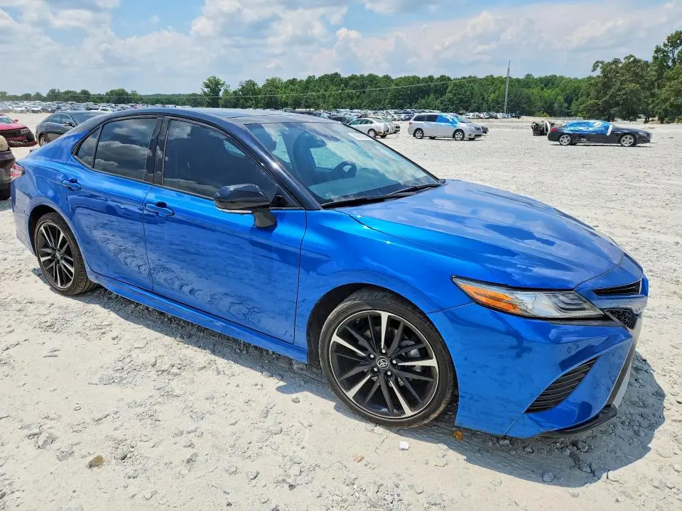 2019 TOYOTA CAMRY XSE V6  