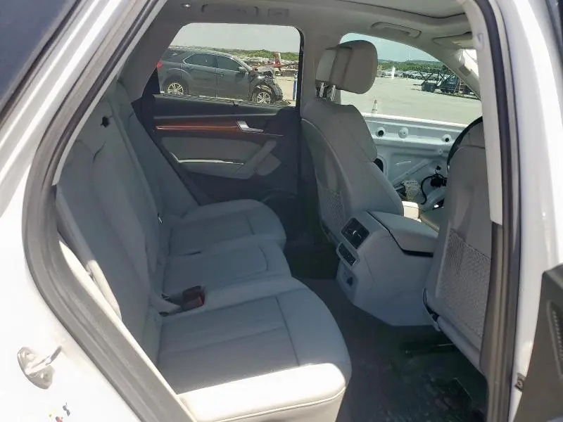 2021 AUDI Q5 PRESTIGE  