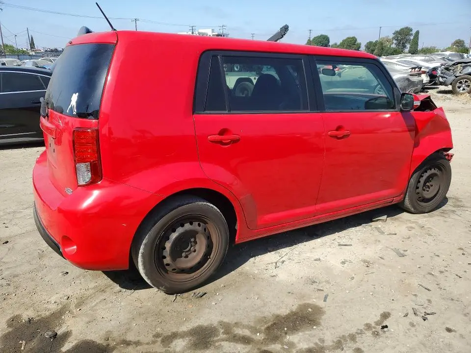 2013 SCION XB   