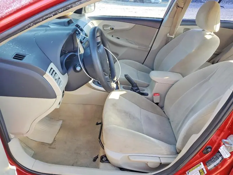 2013 TOYOTA COROLLA BASE  