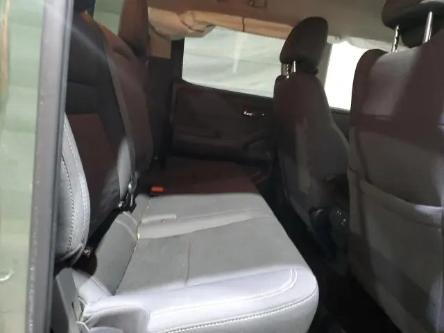 2024 NISSAN FRONTIER S  