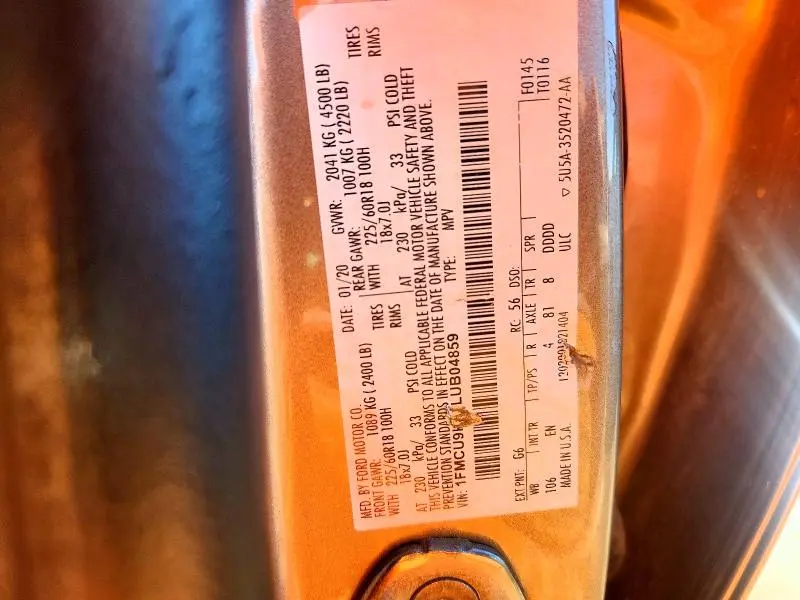 2020 FORD ESCAPE SEL  