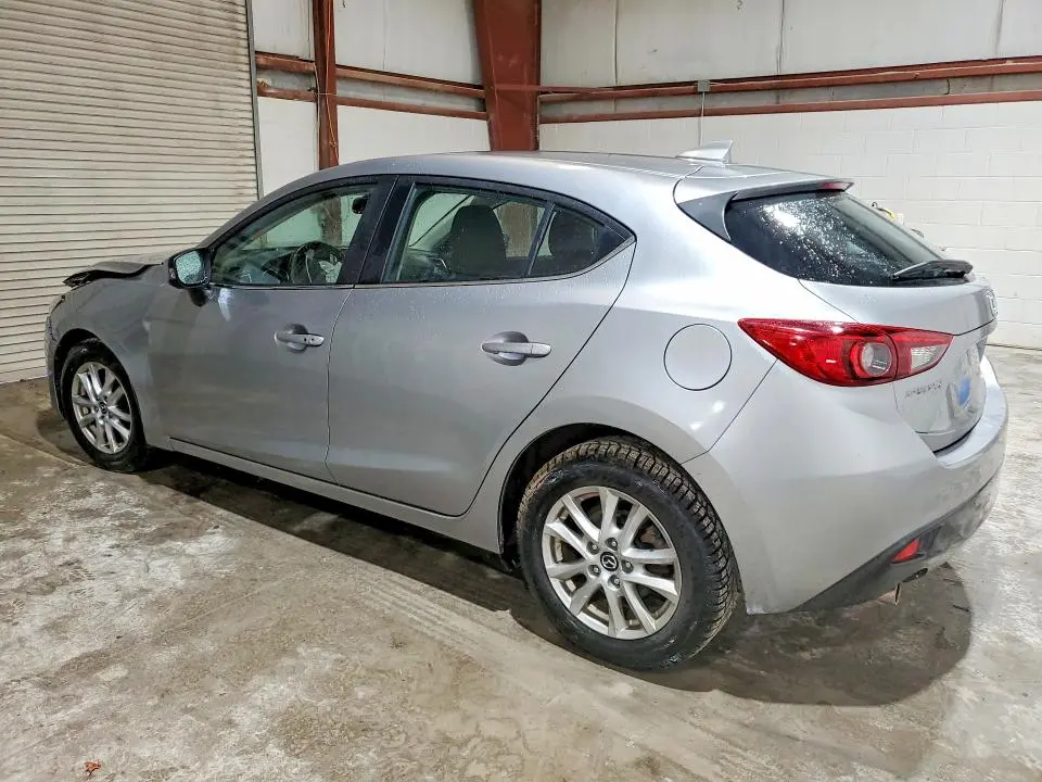 2016 MAZDA 3 TOURING  