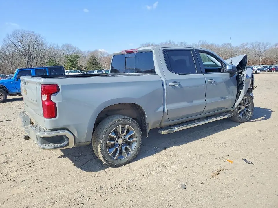 2024 CHEVROLET SILVERADO K1500 LT  