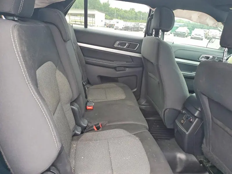2017 FORD EXPLORER XLT  
