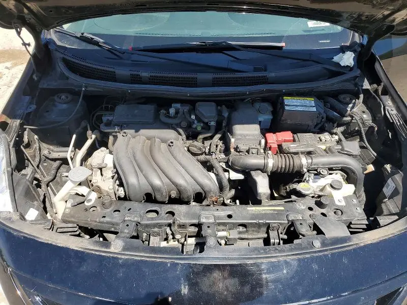 2019 NISSAN VERSA SV  