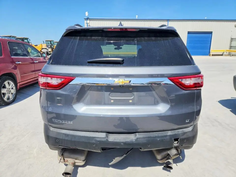 2020 CHEVROLET TRAVERSE LT  