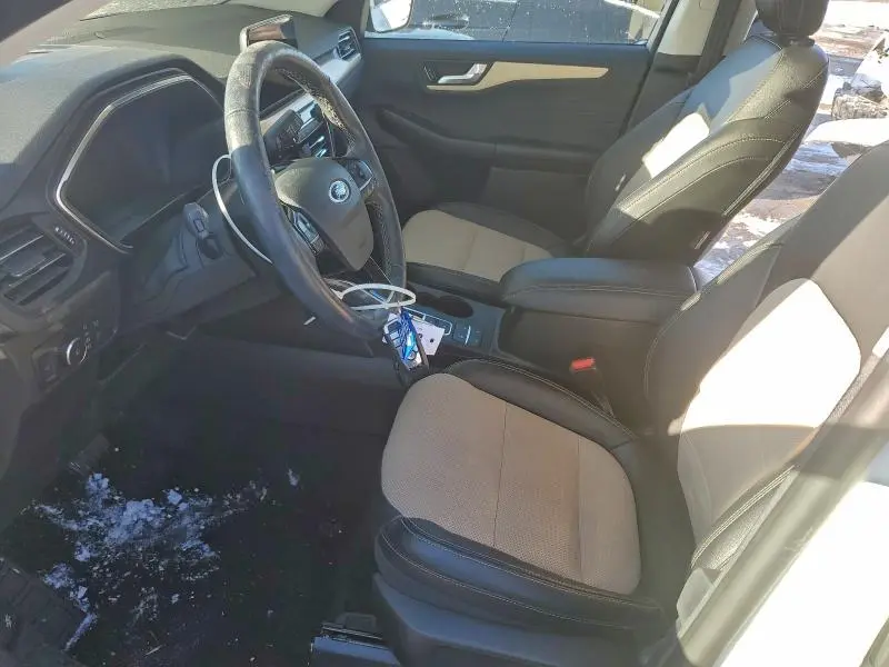 2022 FORD ESCAPE TITANIUM  