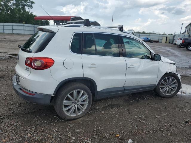 2011 VOLKSWAGEN TIGUAN S