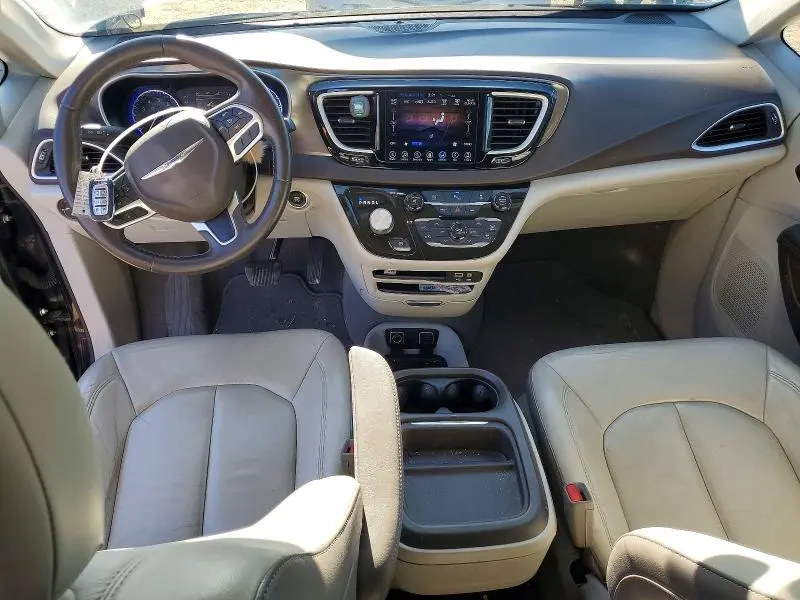 2017 CHRYSLER PACIFICA TOURING L  