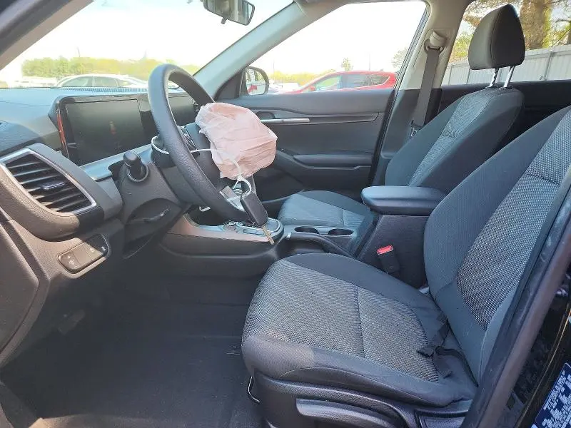 2025 KIA SELTOS LX  