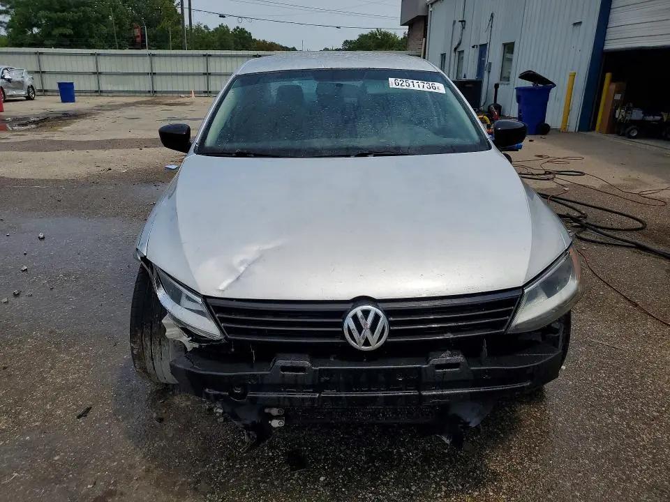 2012 VOLKSWAGEN JETTA BASE  