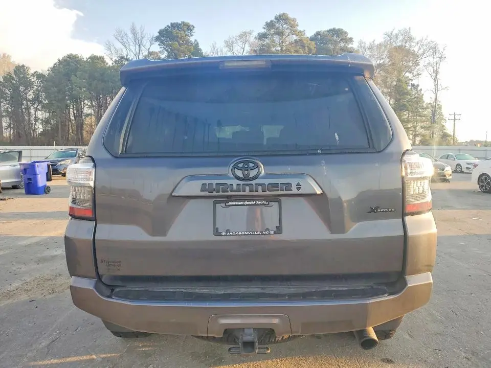 2023 TOYOTA 4RUNNER SR5 PREMIUM  