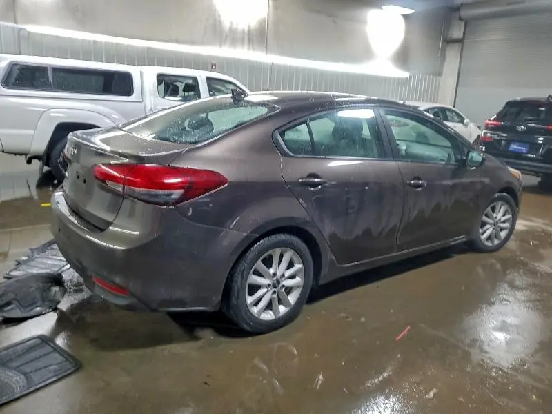 2017 KIA FORTE LX  