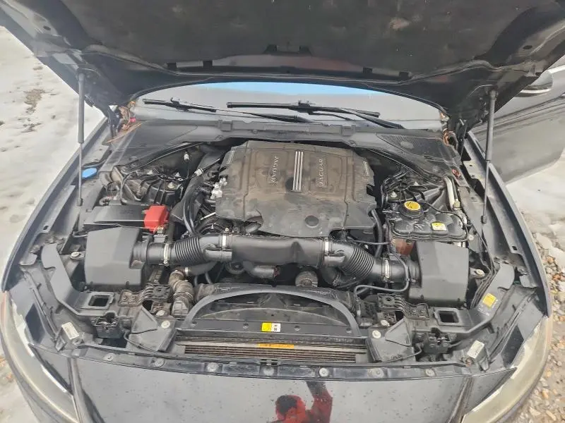 2016 JAGUAR XF PRESTIGE  