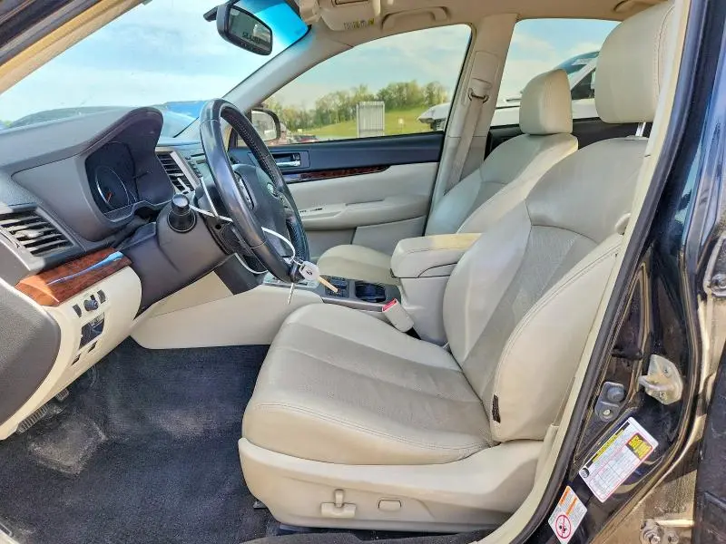 2013 SUBARU LEGACY 2.5I LIMITED  
