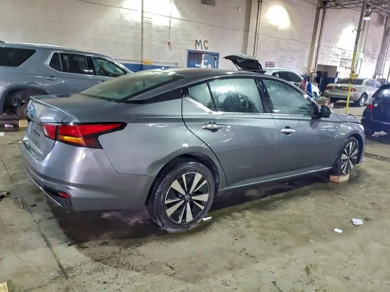 2020 NISSAN ALTIMA SL  