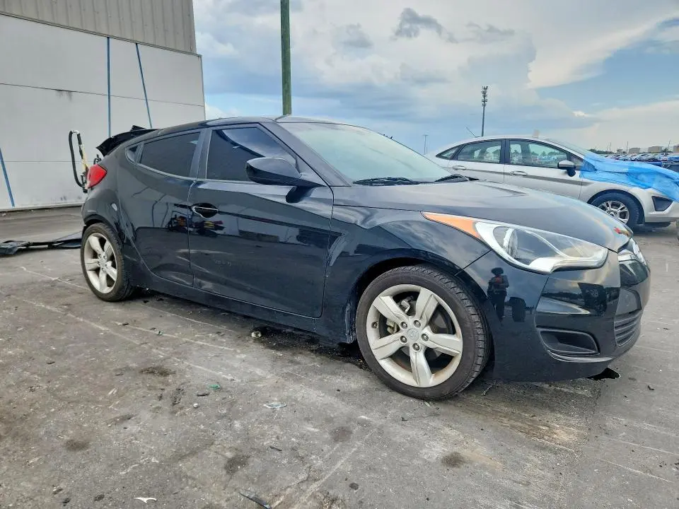 2012 HYUNDAI VELOSTER BASE  