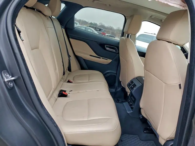 2020 JAGUAR F-PACE PREMIUM  