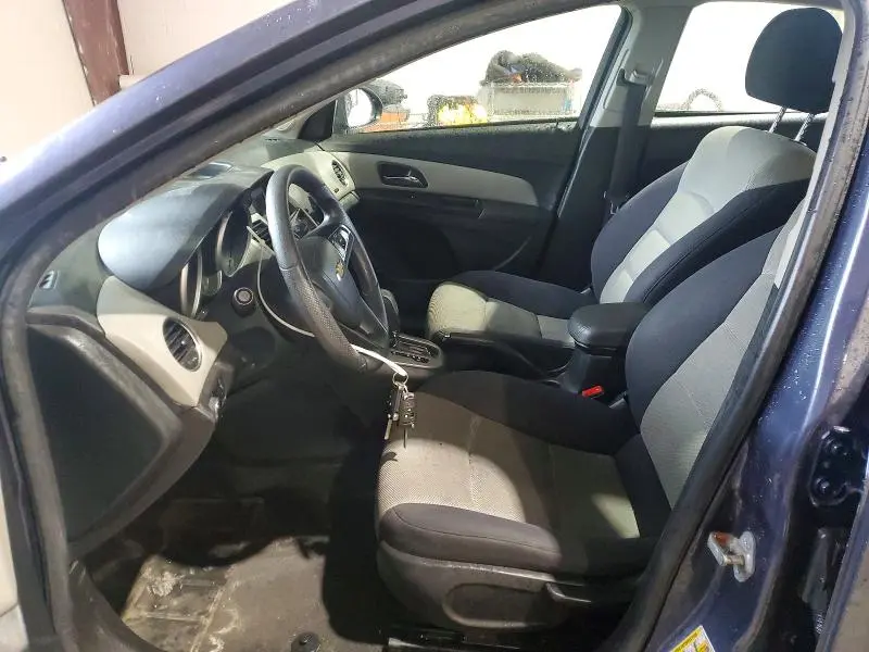 2013 CHEVROLET CRUZE LS  