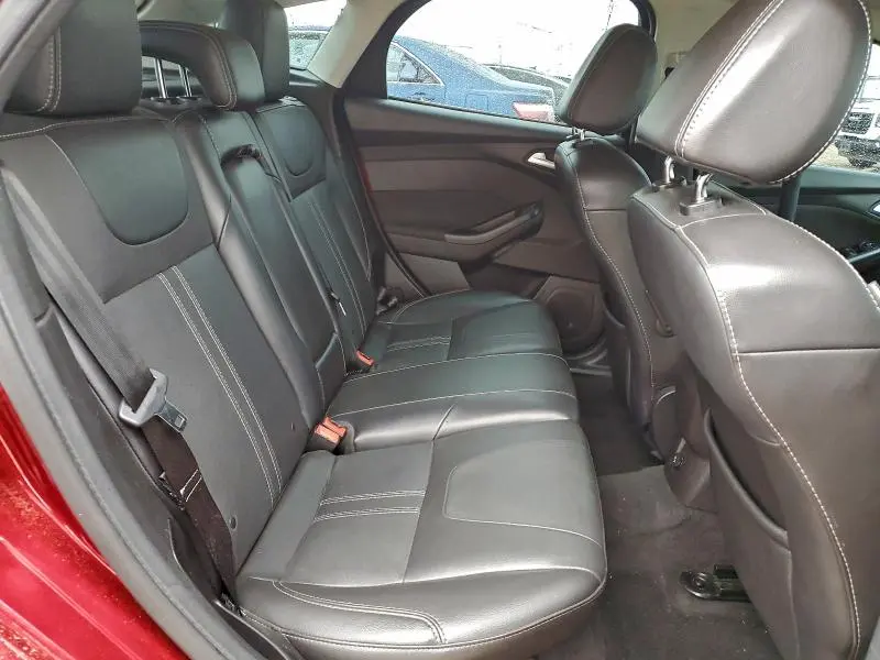 2014 FORD FOCUS TITANIUM  