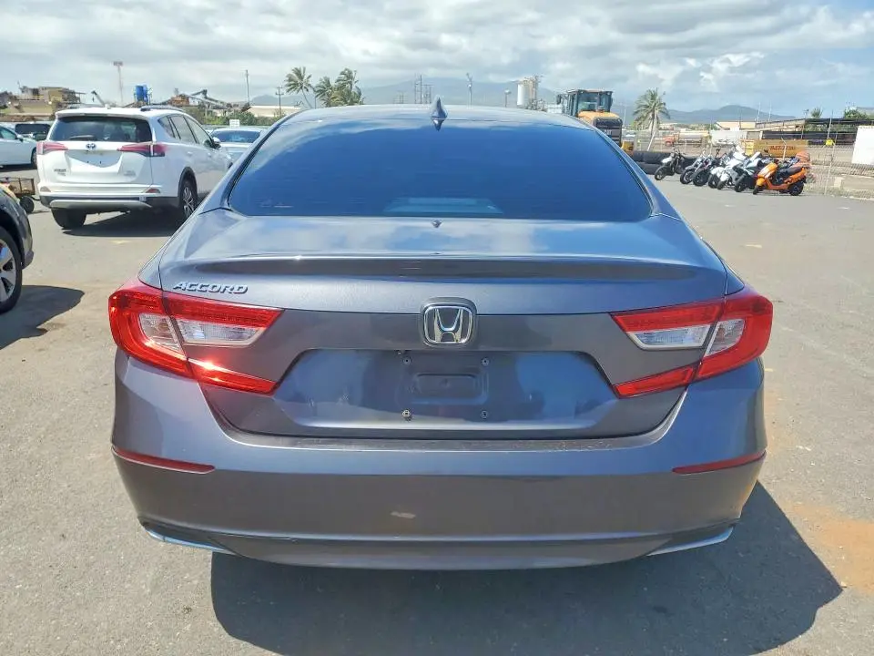 2018 HONDA ACCORD EX  