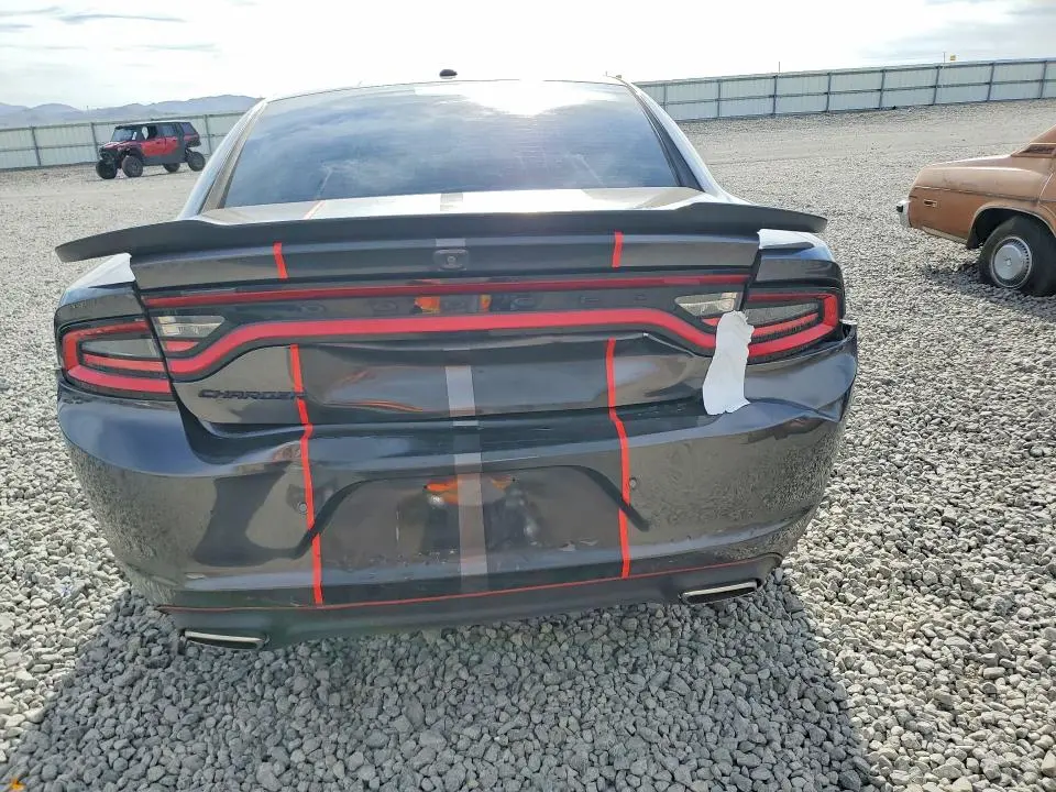 2021 DODGE CHARGER SXT  