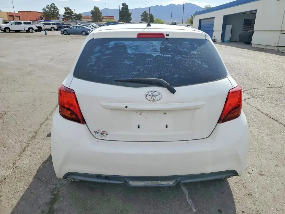 2015 TOYOTA YARIS 3-DOOR L  