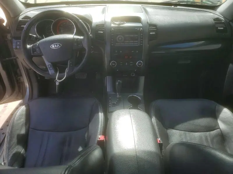 2013 KIA SORENTO SX  