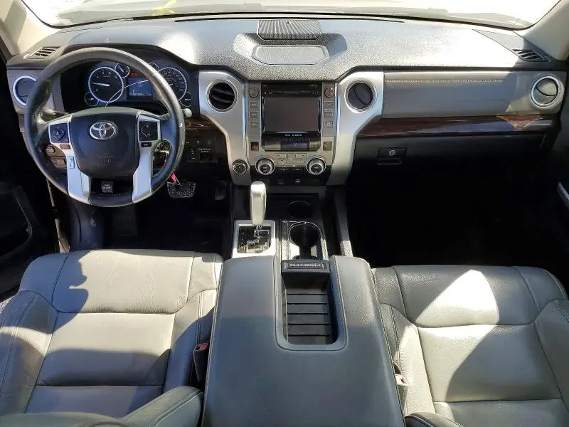 2017 TOYOTA TUNDRA LIMITED  