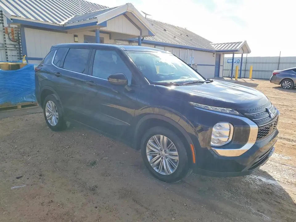2024 MITSUBISHI OUTLANDER ES  