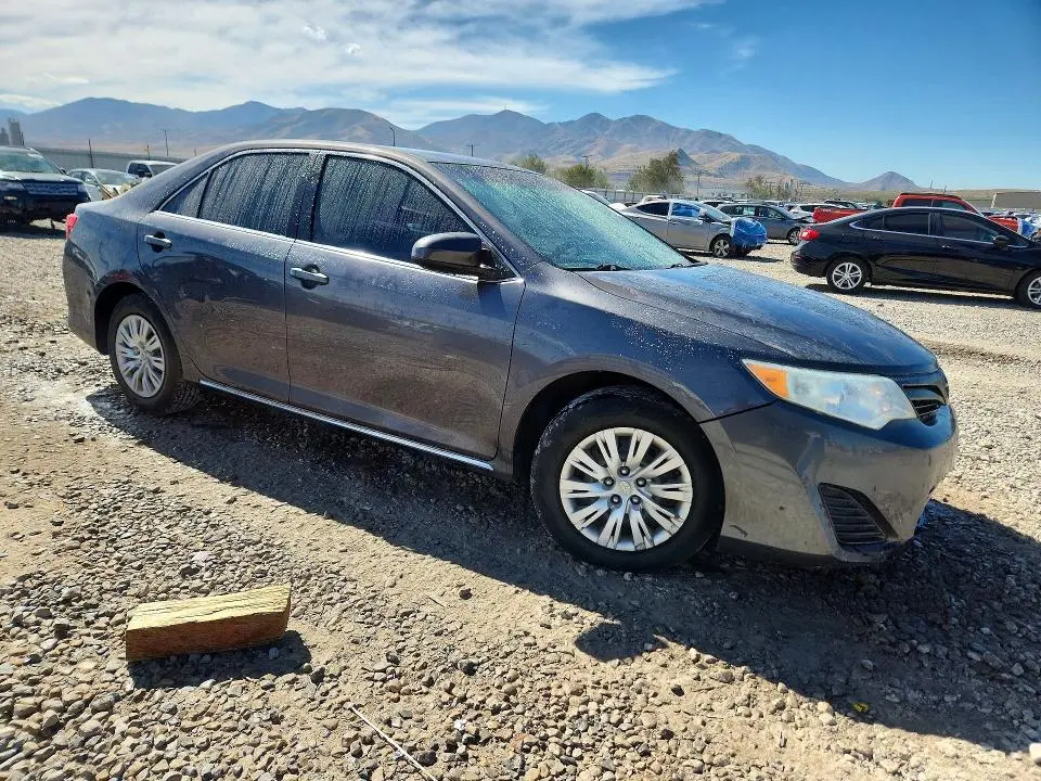 2012 TOYOTA CAMRY LE  