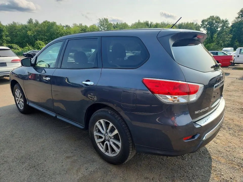 2013 NISSAN PATHFINDER S  