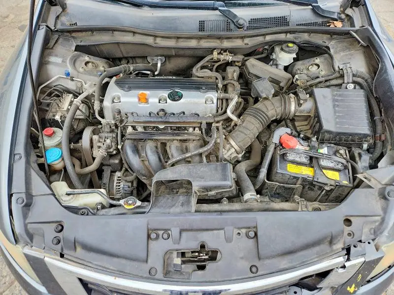2010 HONDA ACCORD LX  