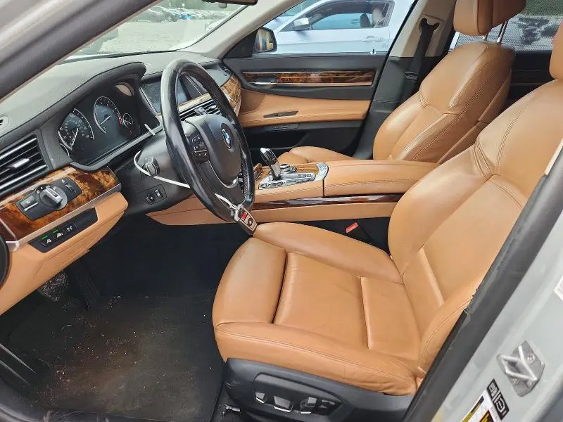 2013 BMW 750 I  