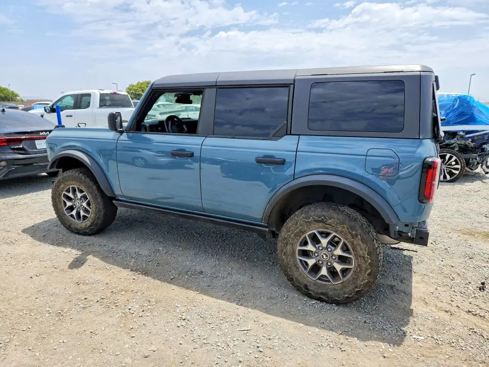 2022 FORD BRONCO BASE  