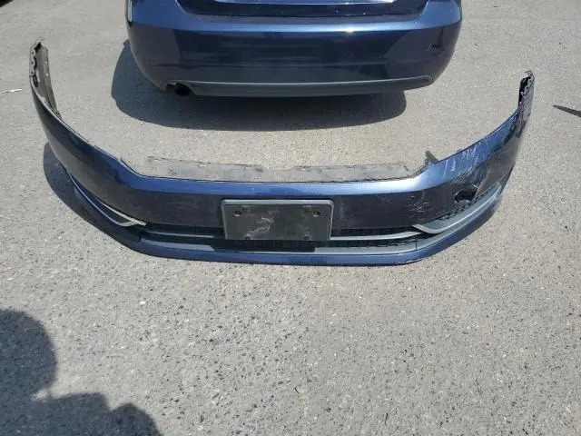 2015 VOLKSWAGEN PASSAT S  