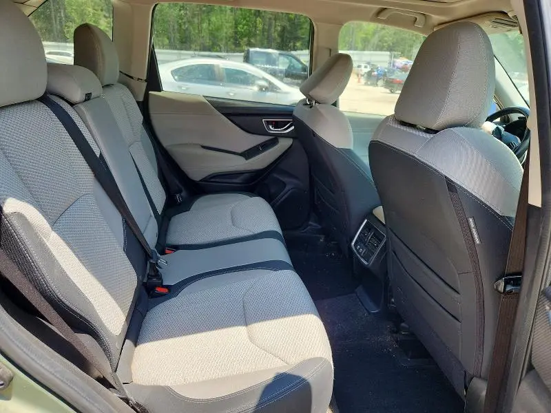 2019 SUBARU FORESTER PREMIUM  
