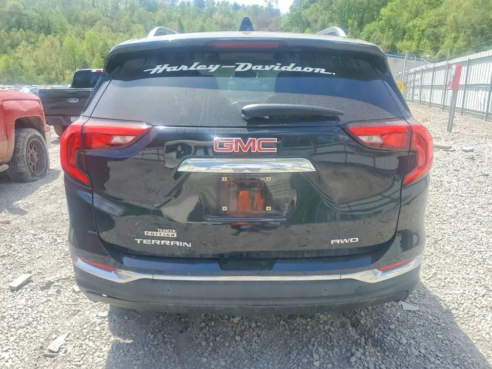 2018 GMC TERRAIN SLT  