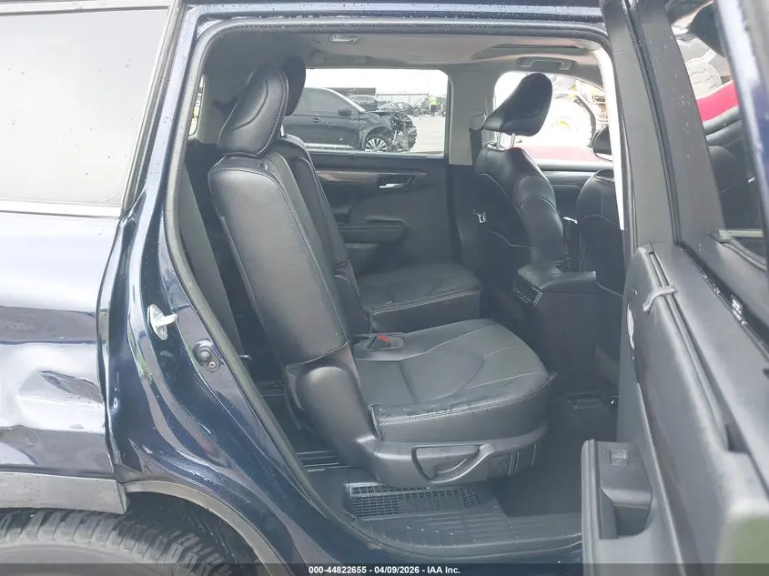2022 TOYOTA HIGHLANDER HYBRID LIMITED
