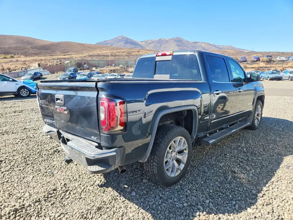 2018 GMC SIERRA K1500 SLT  