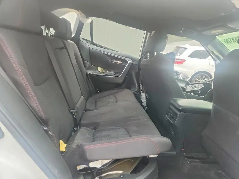 2023 TOYOTA RAV4 PRIME SE  